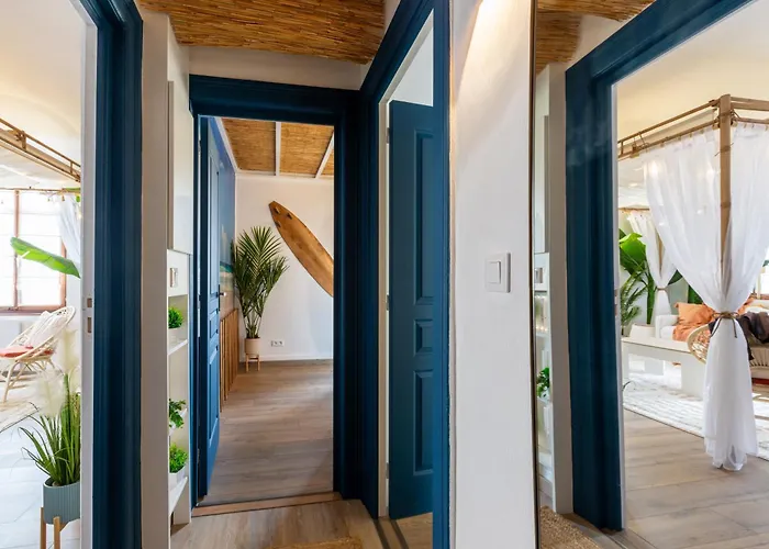 Apartment Cathyvoyages - Ciel Etoile - Bord De - Parking Gratuit - Videoprojecteur - Lit Rond - La Paillote Strasbourgeoise *