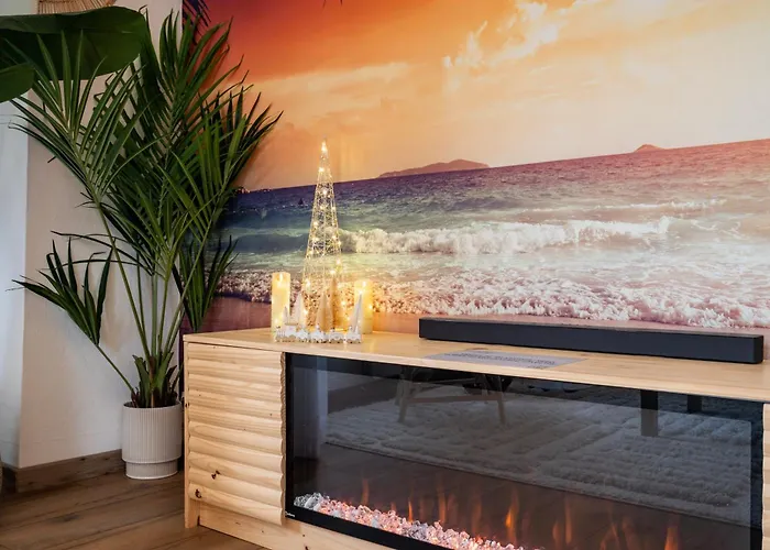 Cathyvoyages - Ciel Etoile - Bord De - Parking Gratuit - Videoprojecteur - Lit Rond - La Paillote Strasbourgeoise