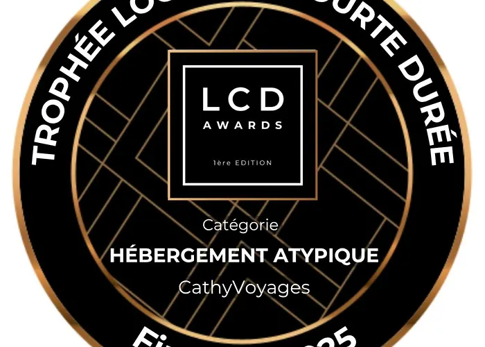 Apartment Cathyvoyages - Ciel Etoile - Bord De - Parking Gratuit - Videoprojecteur - Lit Rond - La Paillote Strasbourgeoise