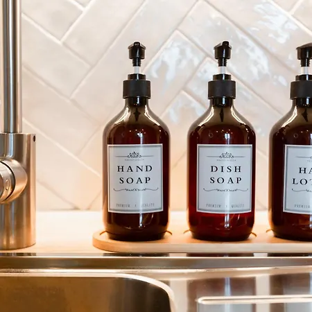 Cathyvoyages - Ciel Etoile - Bord De - Parking Gratuit - Videoprojecteur - Lit Rond - La Paillote Strasbourgeoise